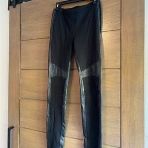 BCBG Faux Leather Moto Leggings Size SM